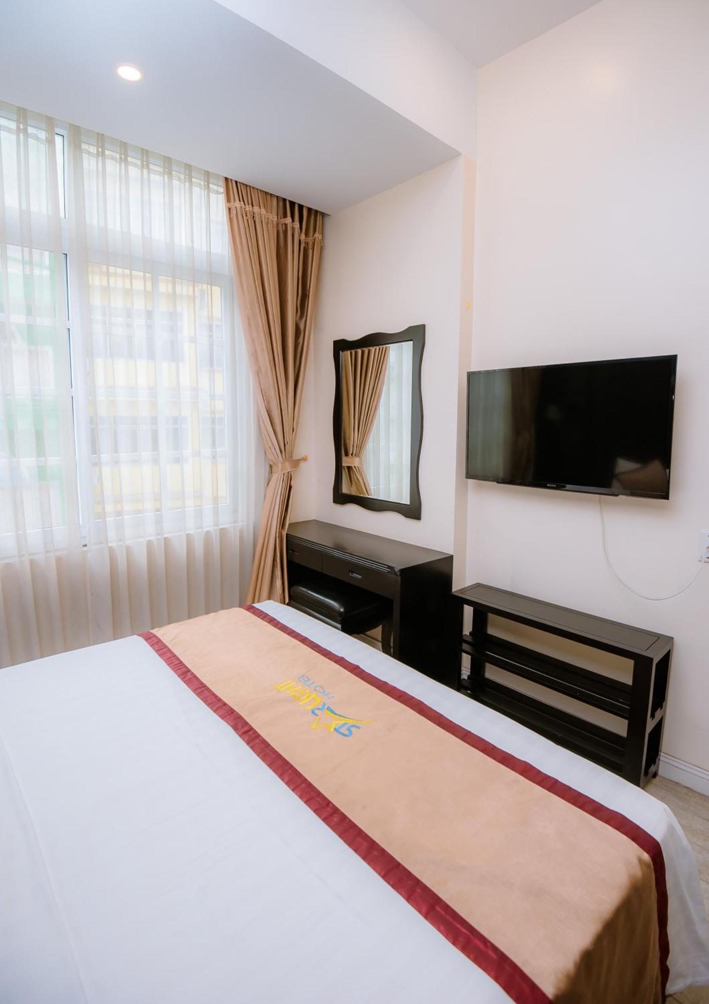 Halong Starlight Inn & Travel Ha Long Buitenkant foto